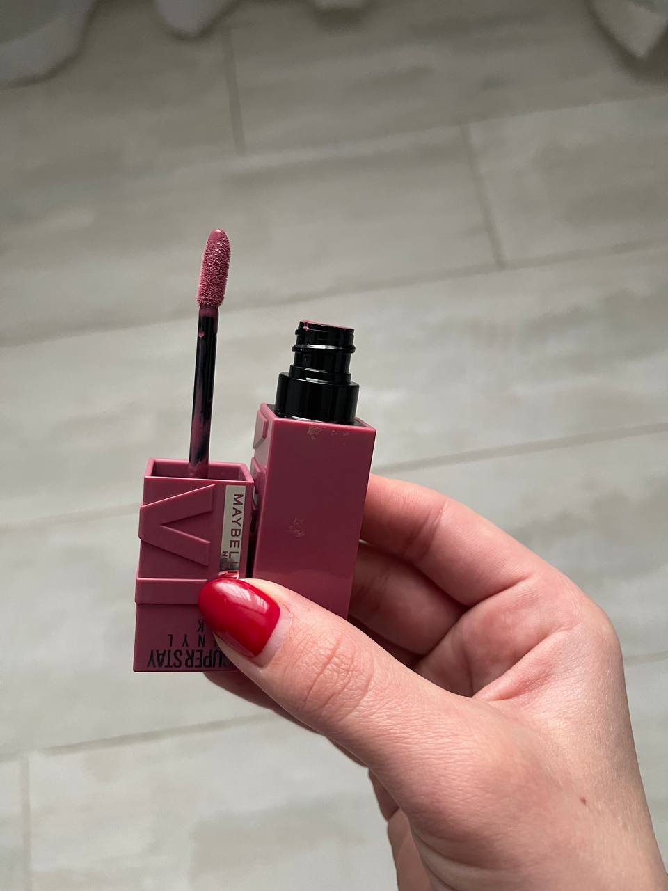 Враження від Помади Maybelline SuperStay Vinyl Ink