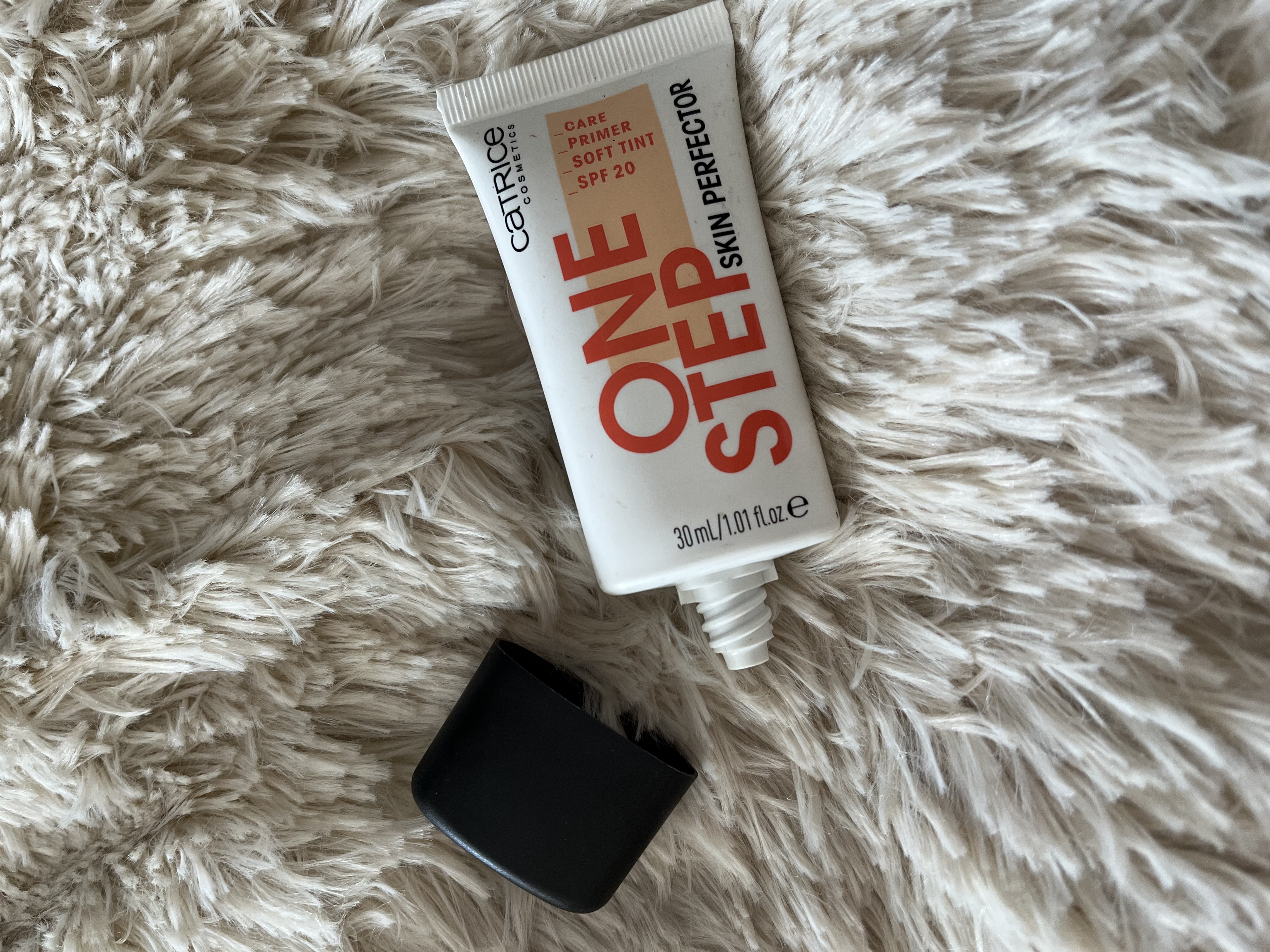 “ One Step Skin Perfector” Catrice