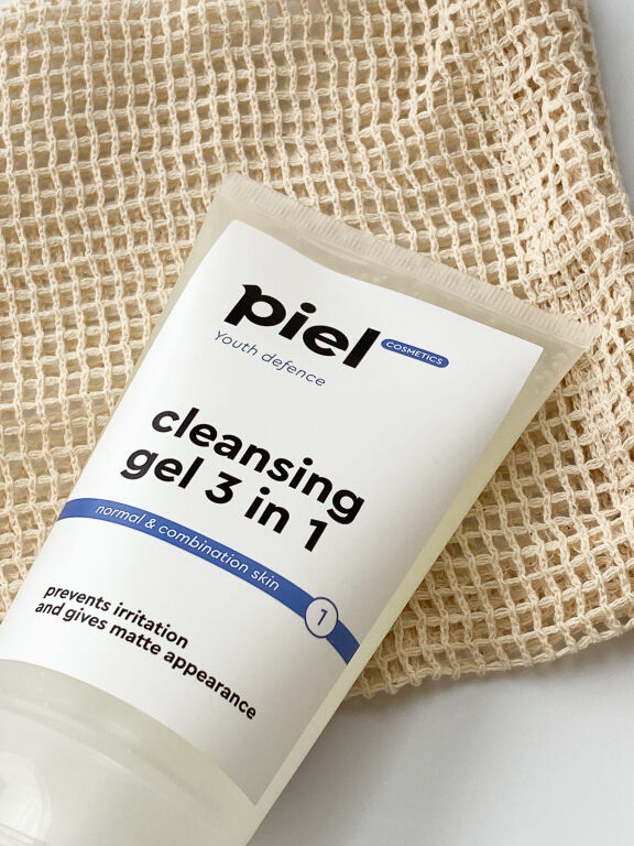 Piel Cosmetics  Purifying Gel Cleanser 3in1