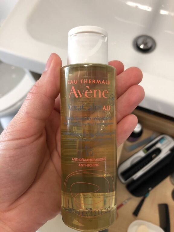 Гідрофільна олія Avene XeraCalm A.D. Cleansing Oil