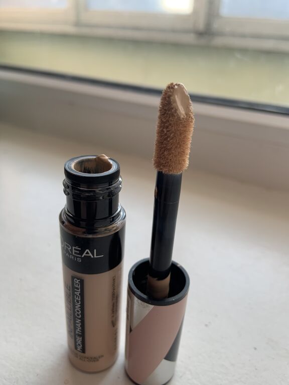 Стійкий консилер L`Oréal Paris Infaillible More Than Concealer