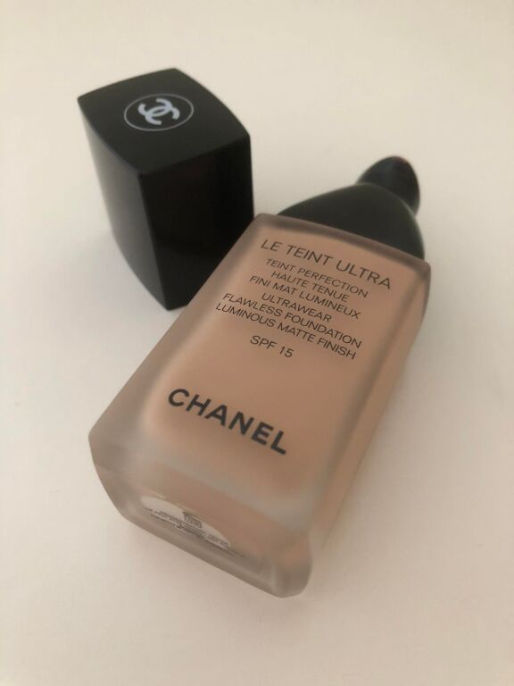 Chanel Le Teint Ultra Flawless Foundation Luminous Matte Finish SPF15 - варто чи ні?