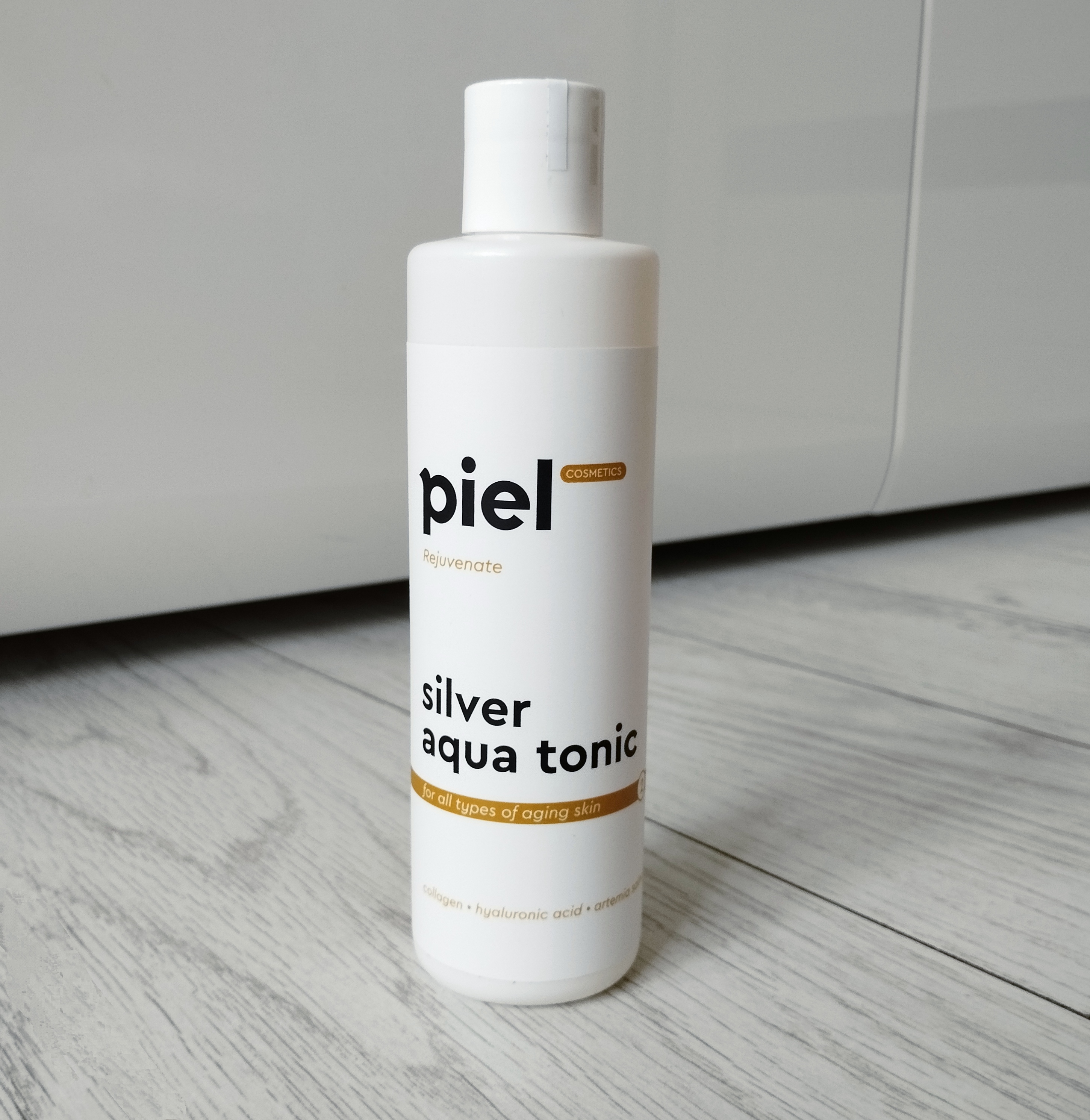 Piel Cosmetics Rejuvenate Silver Aqua Tonic