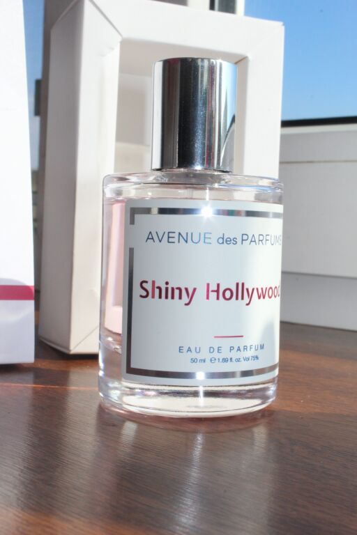 Avenue Des Parfums Shiny Hollywood