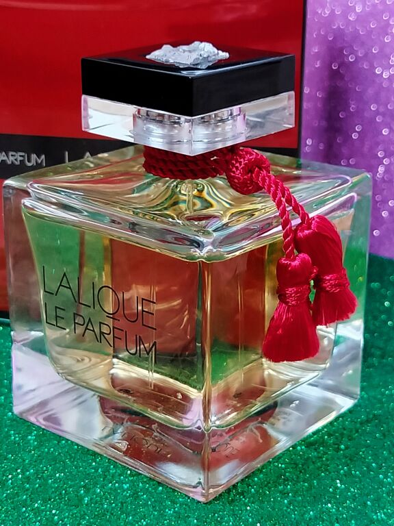 Lalique Le Parfum