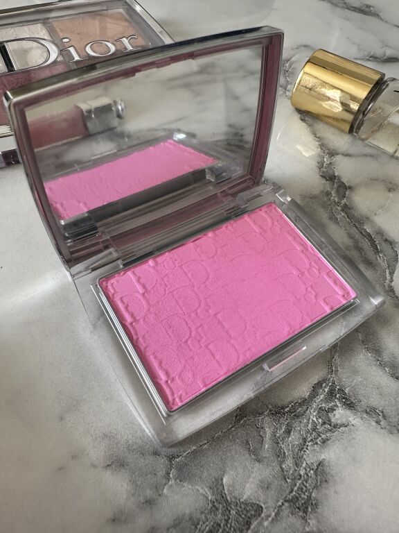 DIOR Backstage Rosy Glow Blush