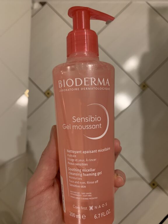 Базовий та ефективний догляд за чутливою шкірою [Bioderma Sensibio]