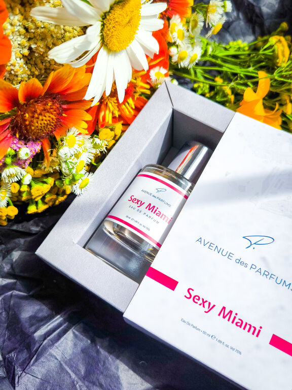 Sexy Miami: Аромат спокусливого літа від Avenue Des Parfums