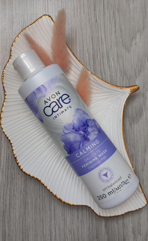 Засіб для інтимної гігієни заспок�ійливий Avon Care Intimate Calming Delicate Feminine Wash.