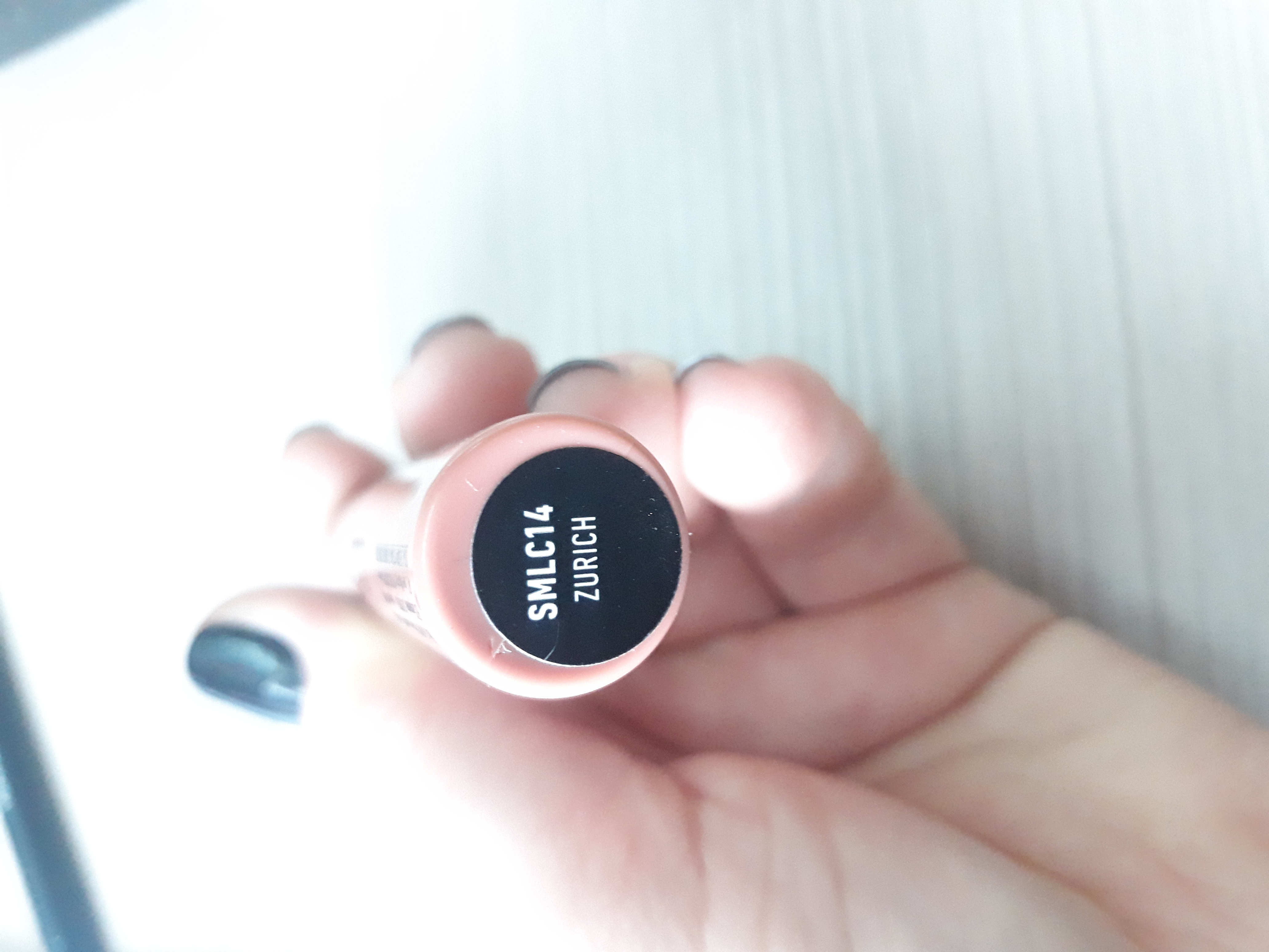 Помада soft matte lip cream від Nyx, відтінок Zurich (SMLC14)