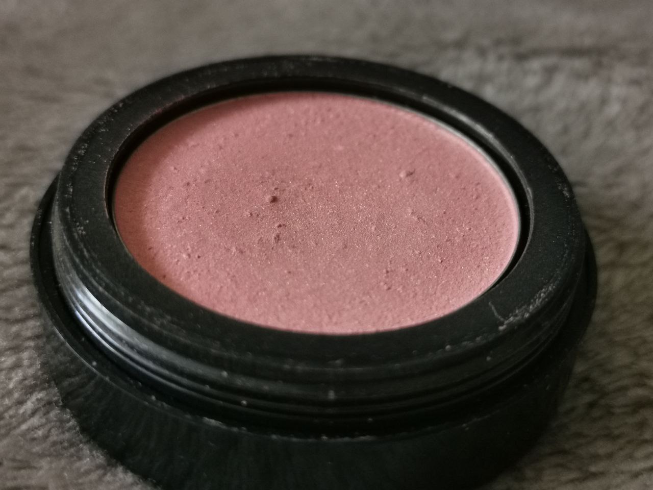 Можливо саме ці рум'яна можуть бути аналогом Nars Orgasm?