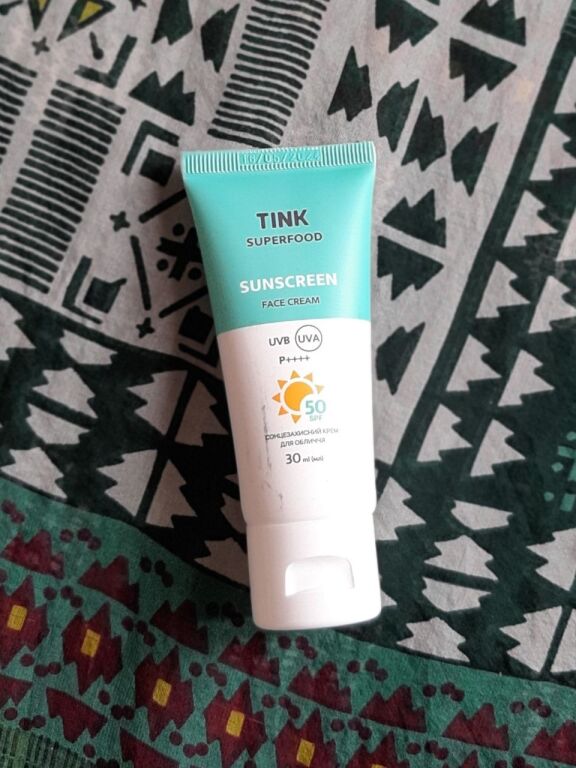 Сонцезахисний крем для обличчя SPF 50 Tink