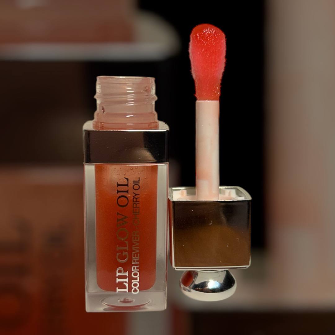 Олія для губ Dior Lip Glow Oil 012 Rosewood: блиск, догляд та деякі зауваження