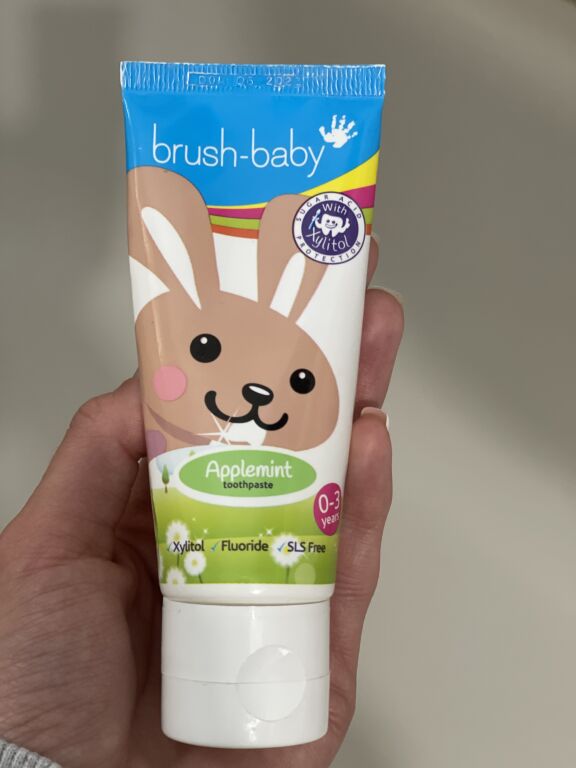 Дитяча зубна паста