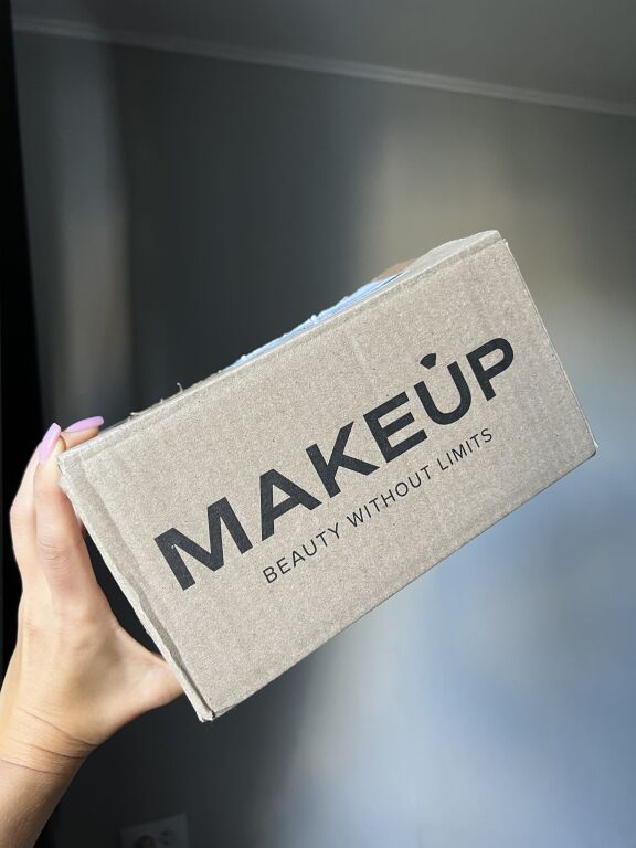 An packing посилочки від Makeup