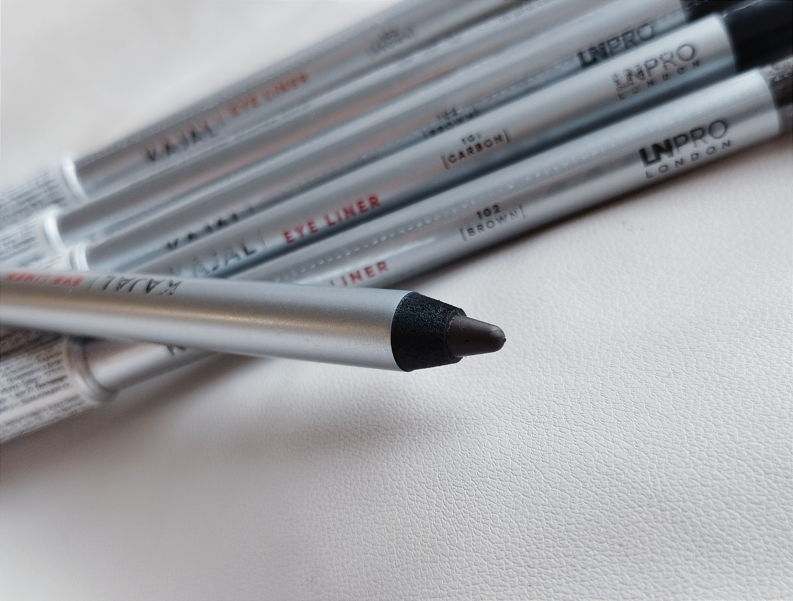 Огляд 3-х відтінків олівців від Ln pro.