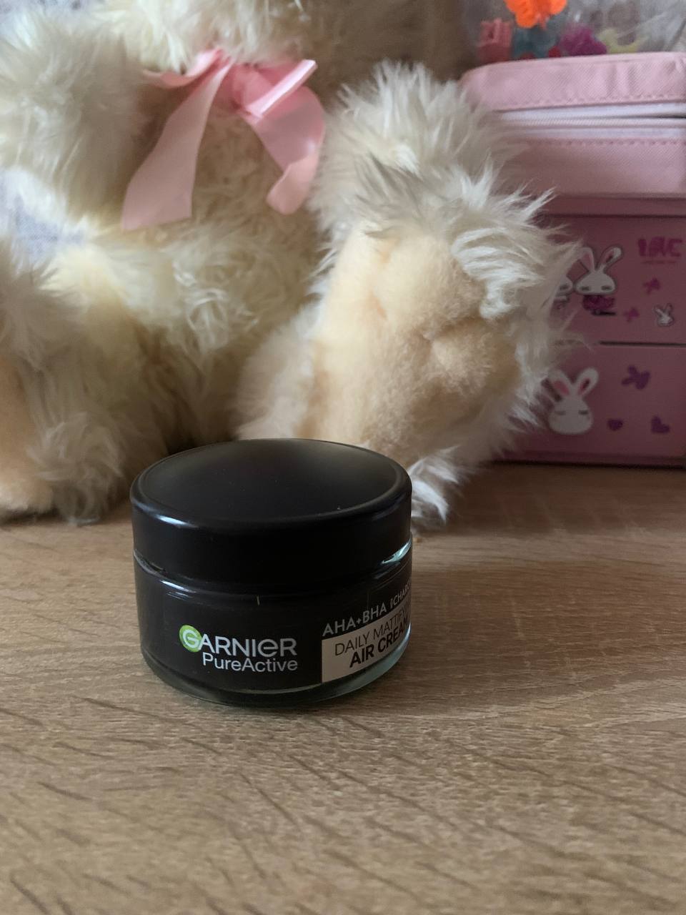 Легкий зволожувальний крем Garnier Pure Active Daily Mattifying Air Cream