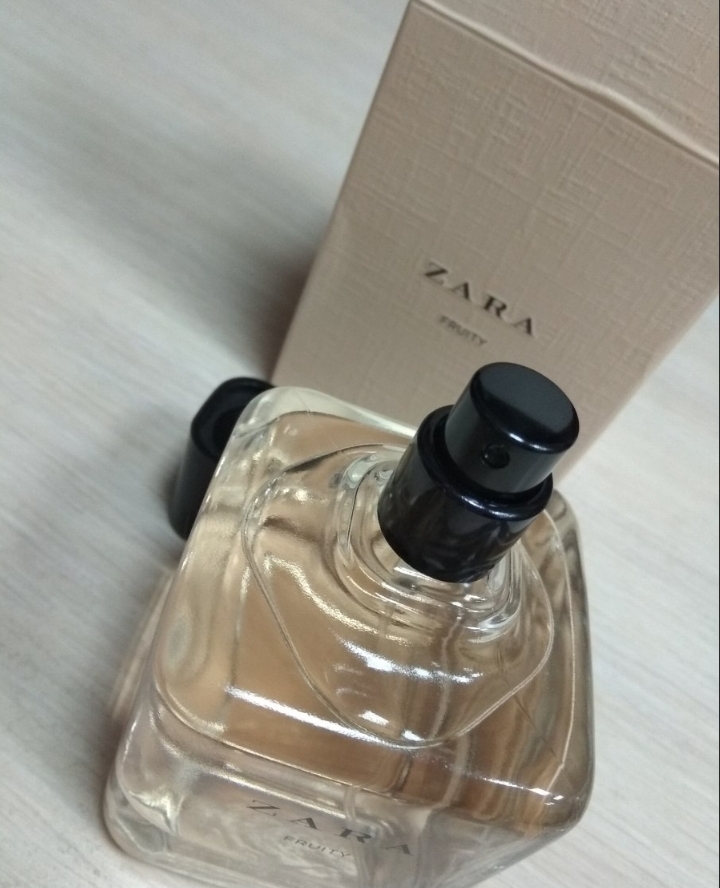 zara women fruity