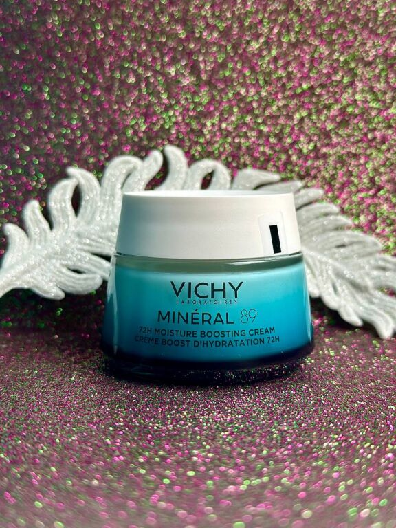 Vichy Mineral 89 Light 72H Moisture Boosting Cream