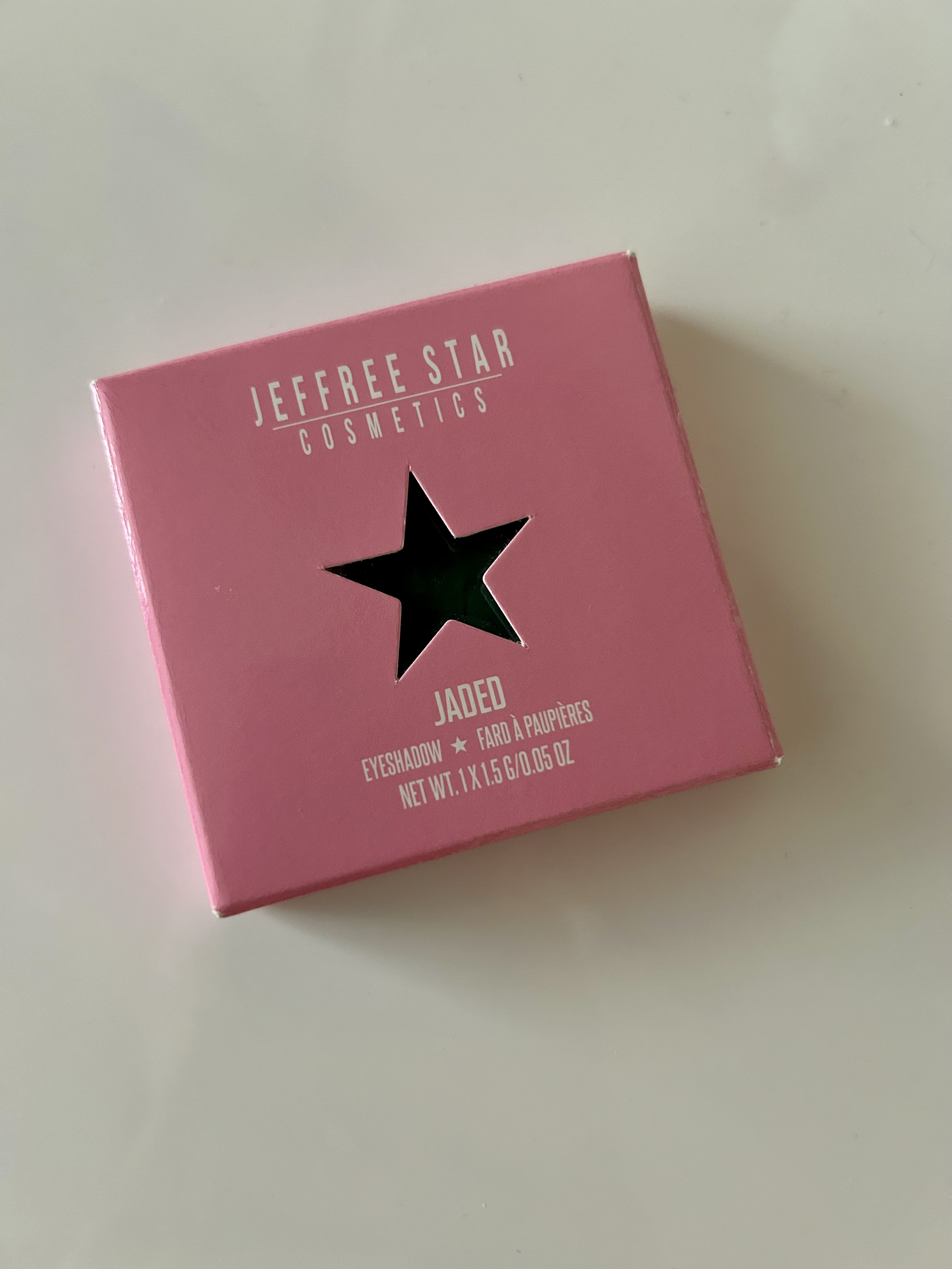 Тіні Jeffree star…