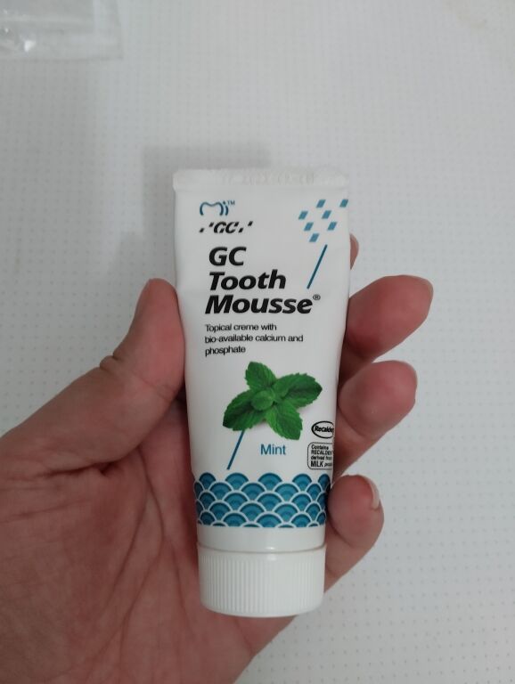 GC Tooth Mousse  Mint -  чудовий професійний стоматологічний засіб  для зміцнення емалі