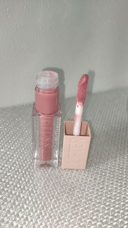 Блиск для губ Maybelline Lifter Gloss