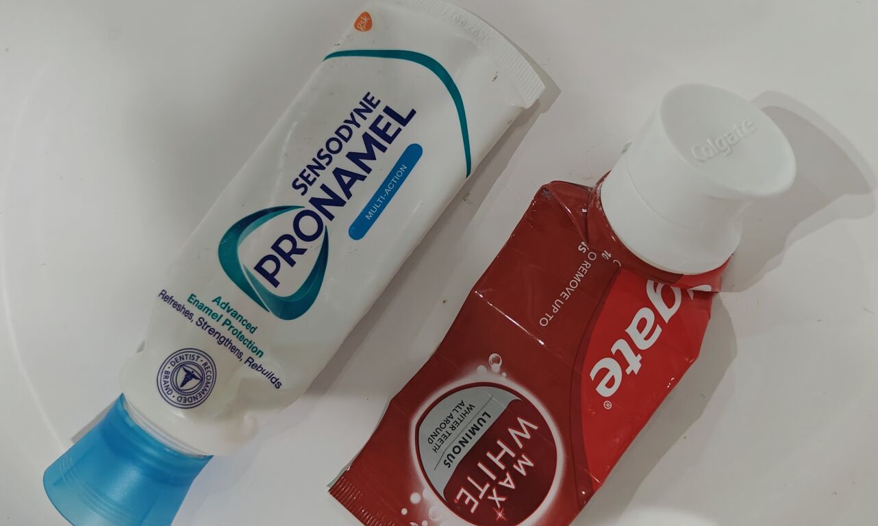 Мій вибір: Colgate Max White чи Pronamel Sensodyne