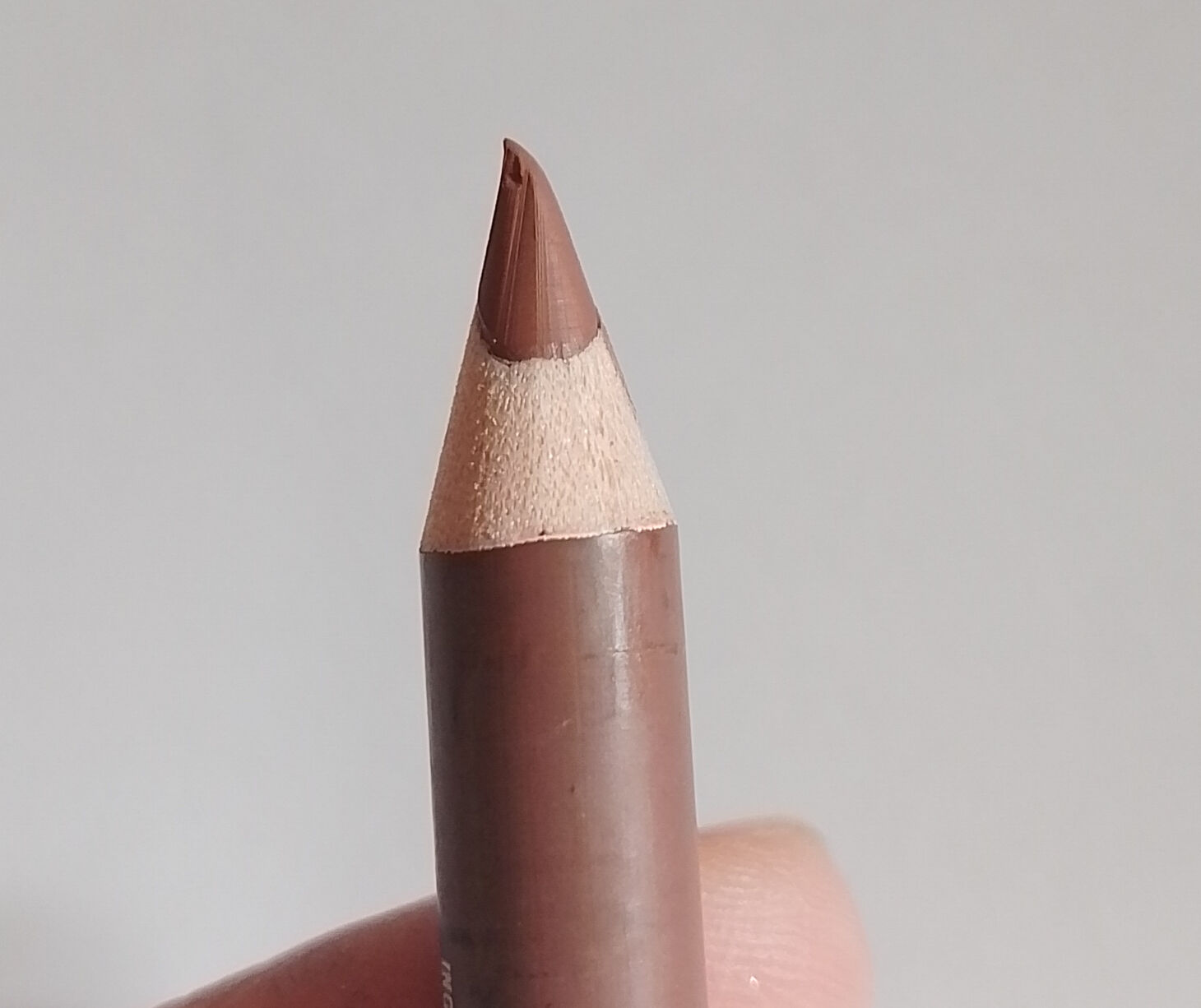 Дешевий нюдовий олівчик від Bless Beauty 👄