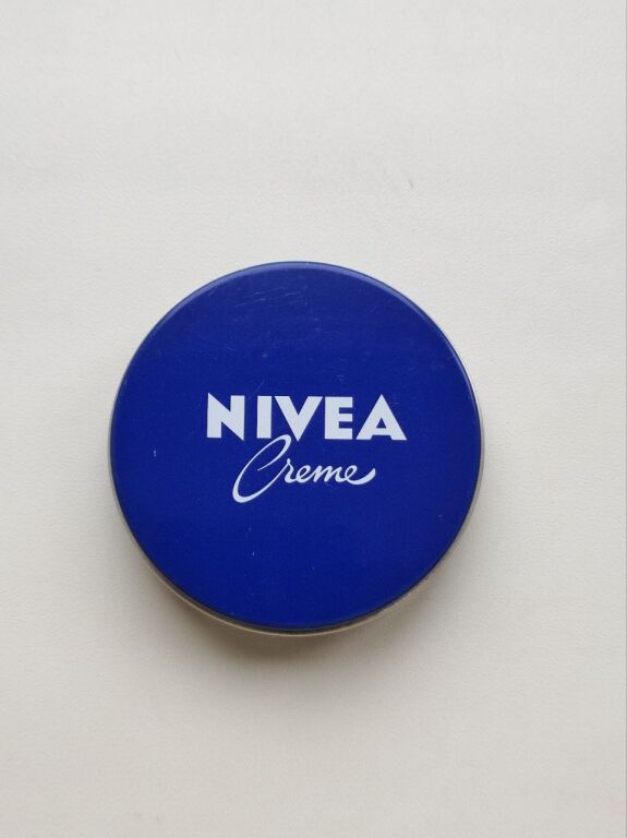 Класика від Nivea