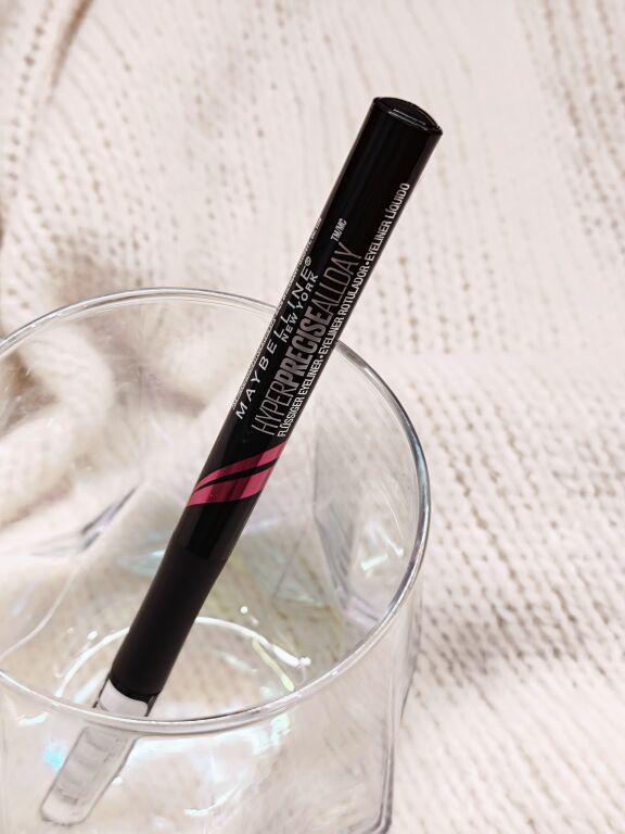 Підво�дка-фломастер для повік Maybelline New York Hyper Precise All Day Liquid Liner