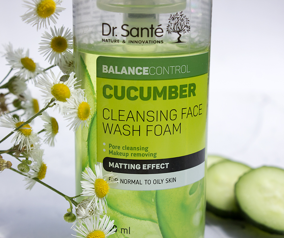 Dr. Sante Cucumber Balance Control Пінка для вмивання очищувальна