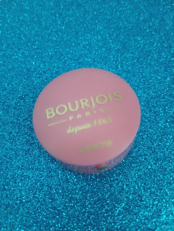 Рум'яна Bourjois