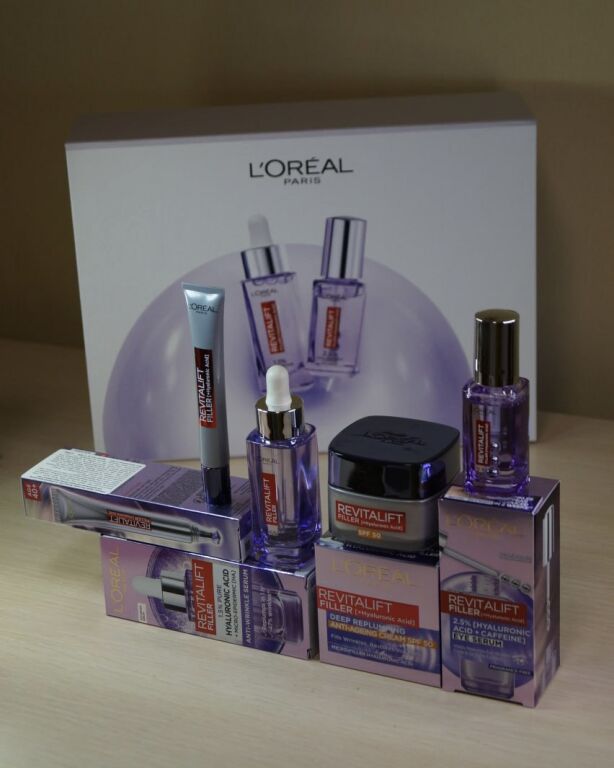 Подарунковий бокс Loreal Revitalift вже в мене