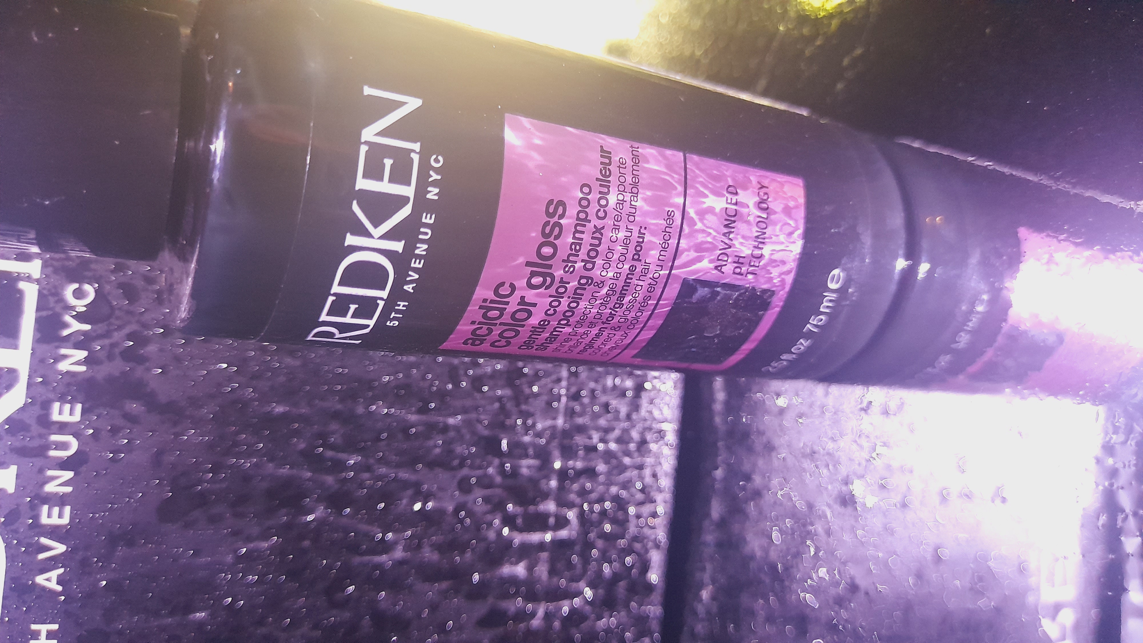 Тестування засобів від REDKEN