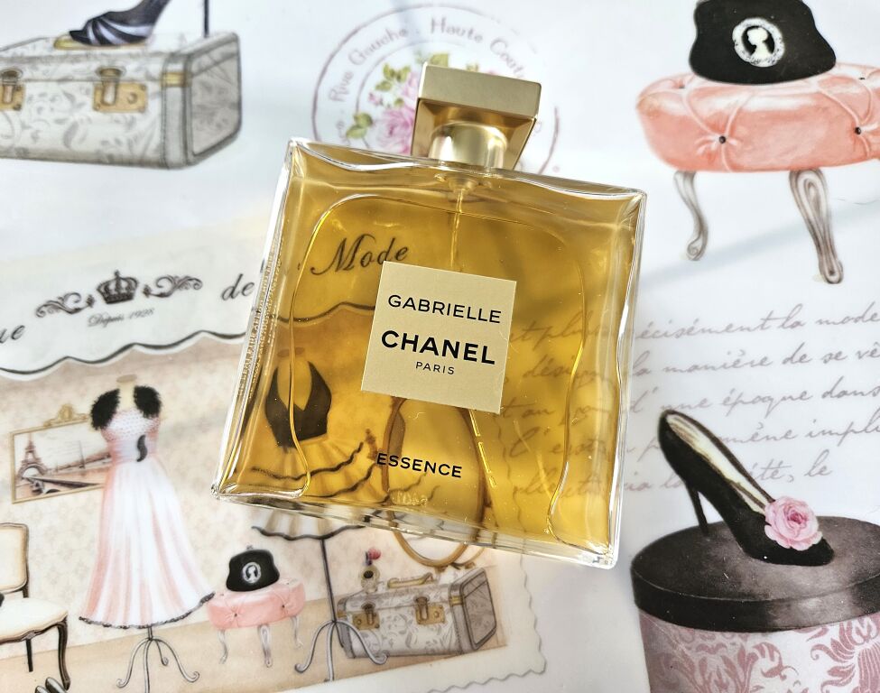 Chanel Gabrielle Essence