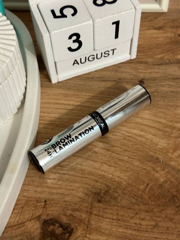 L'Oréal Paris Infaillible 24H Brow Lamination