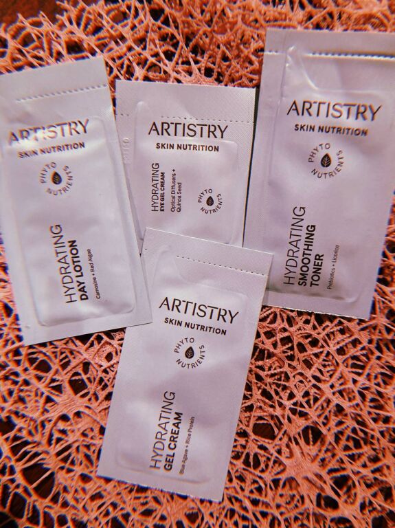 Огляд на комплекс доглядової косметики від Artistry Skin Nutrition «Зволоження»  💧