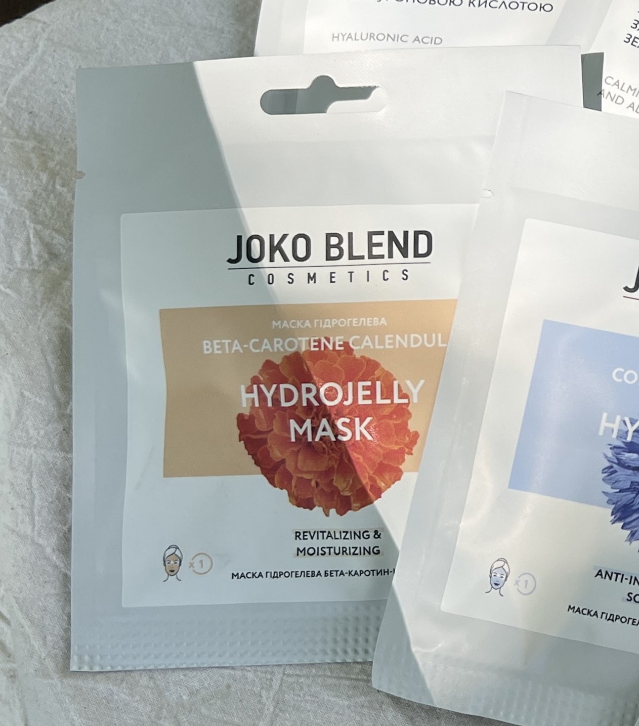 Гідрогелева маскадля обличчя від бренду Joko Blend як доповнення до альгінатних масок