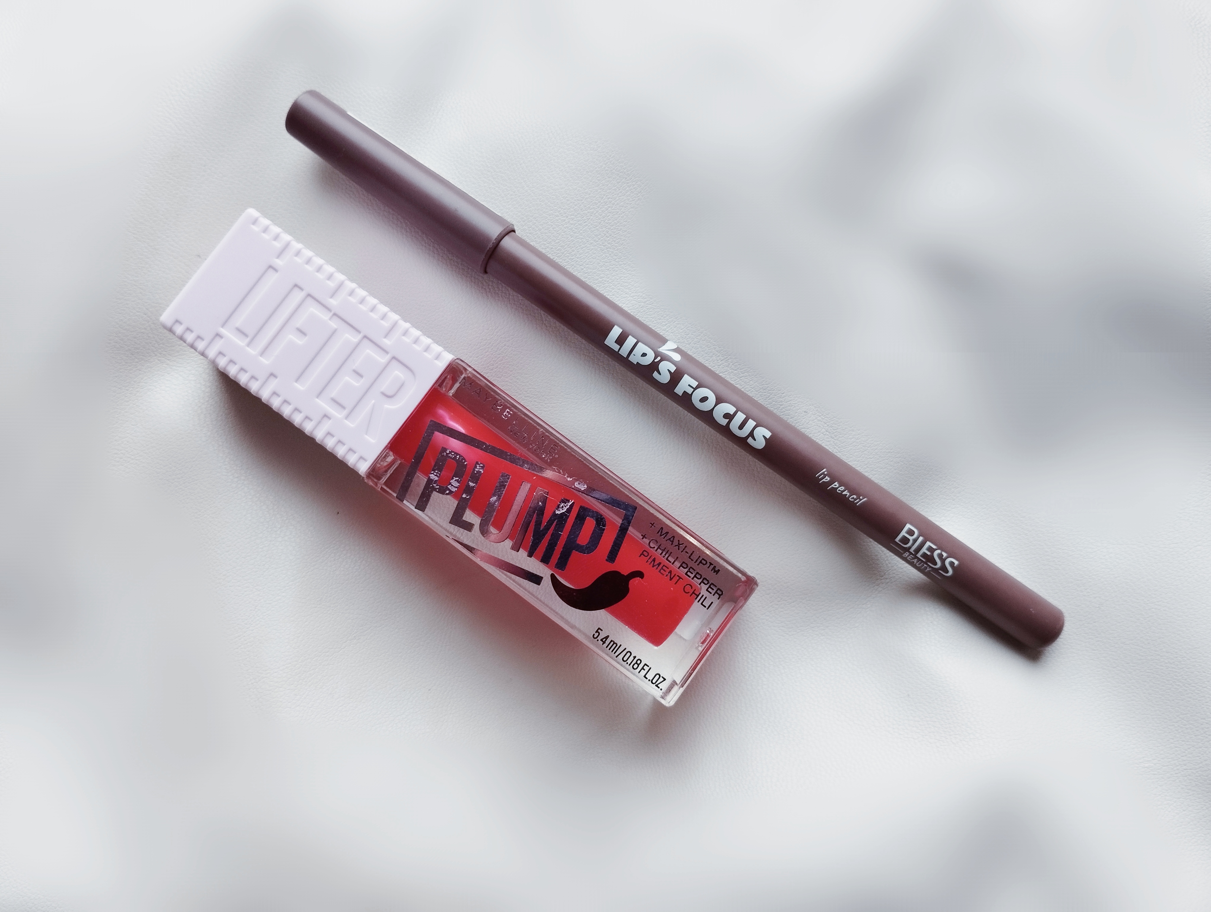 Bless beauty 10 Cocoa + Maybelline Lifter Plump