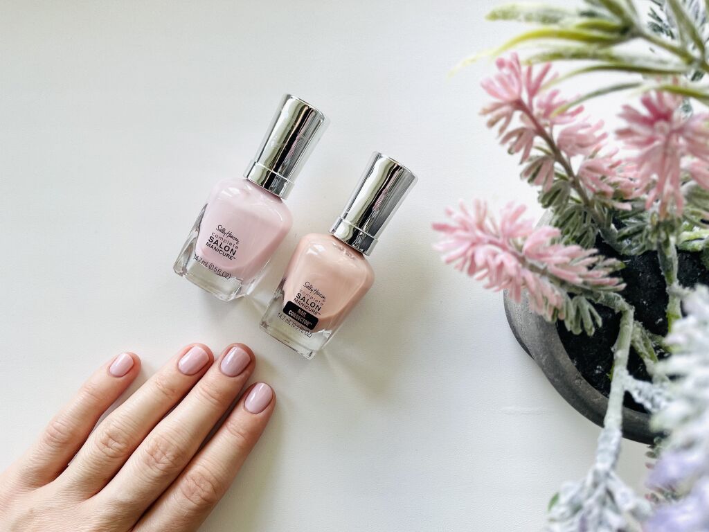 Красиве та стійке комбо для нігтів від Sally Hansen