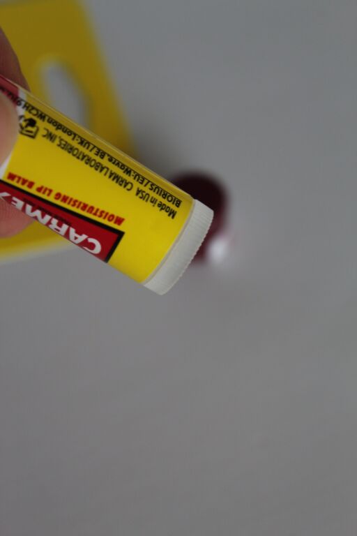 Carmex Lip Balm Гранат