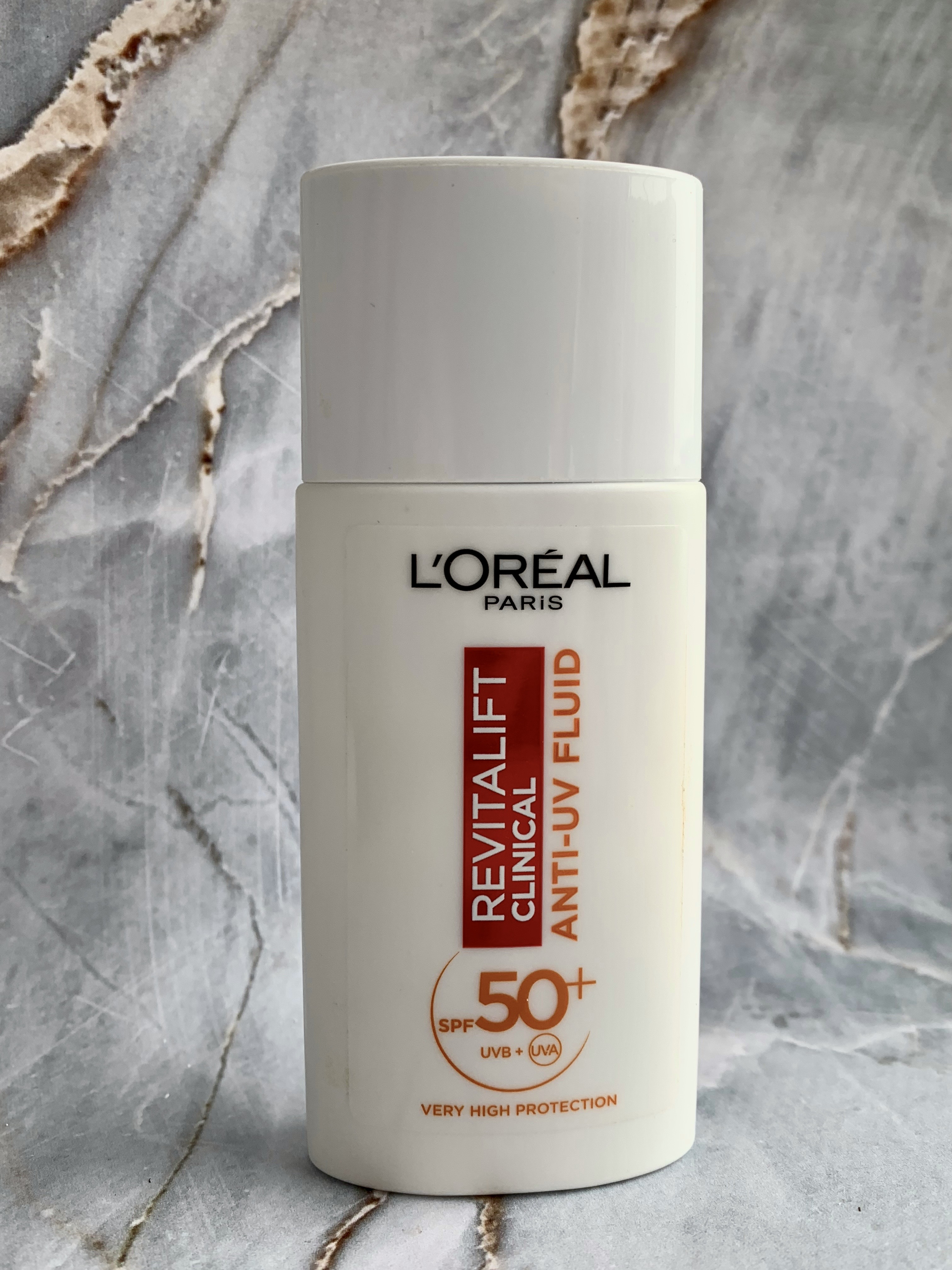 L'Oreal Paris | Revitalift Clinical SPF50+ Anti-UV Fluid