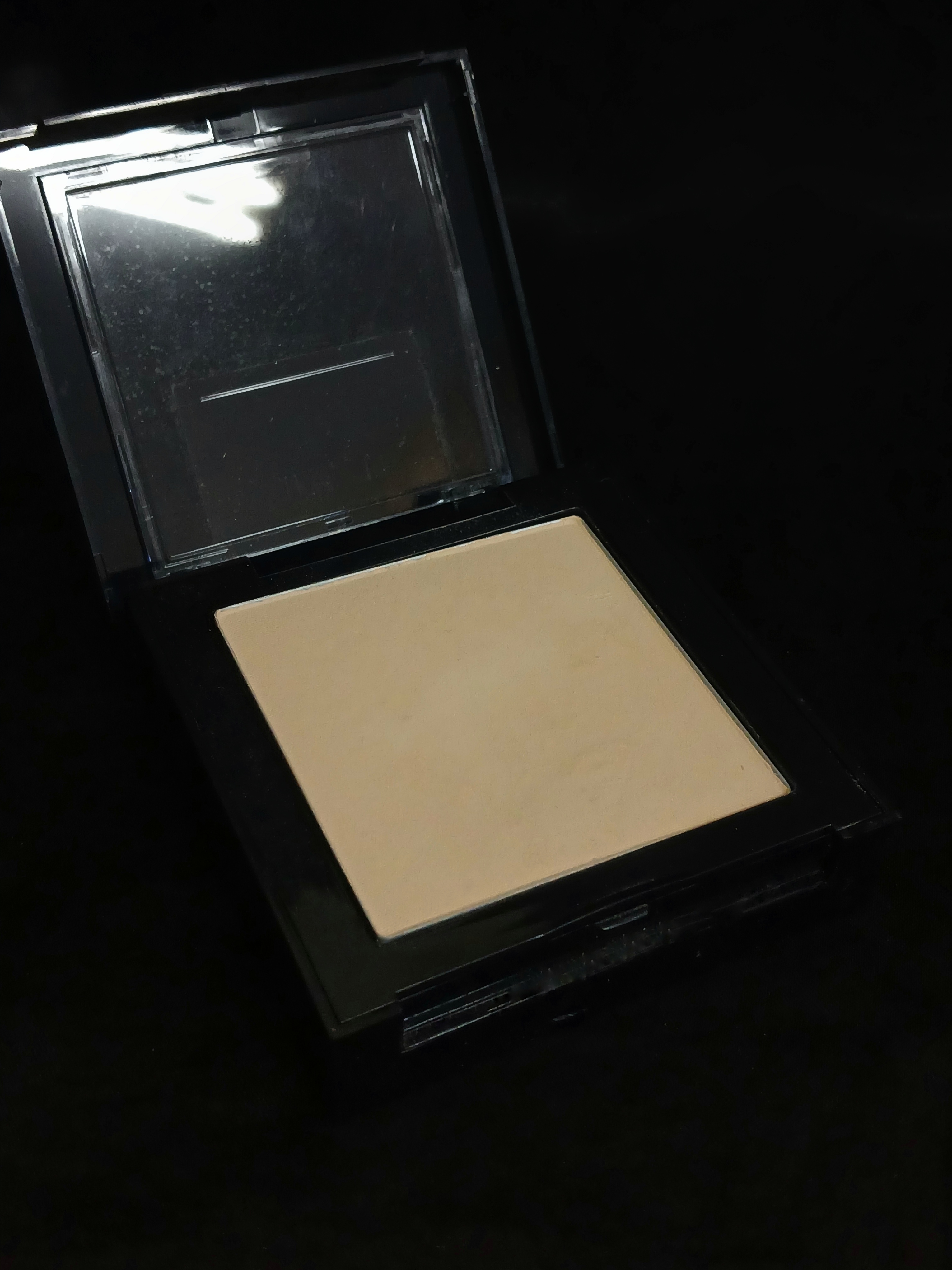 Maybelline New York Fit Me Matte Poreless Powder