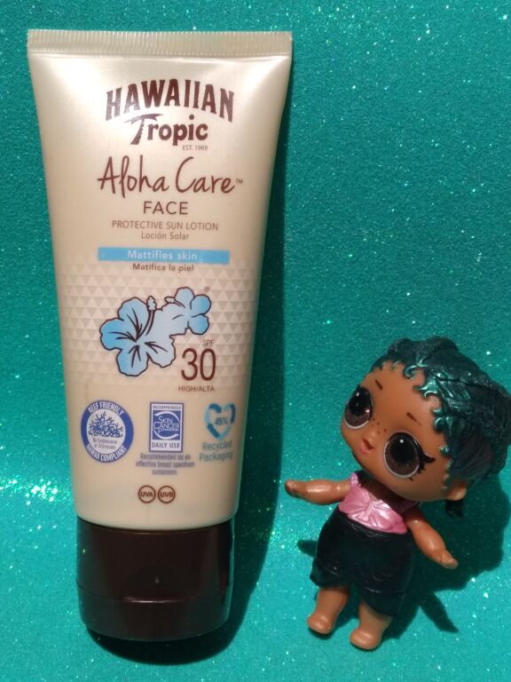 Сонцезахисний лосьйон Hawaiian Tropic для обличчя SPF30