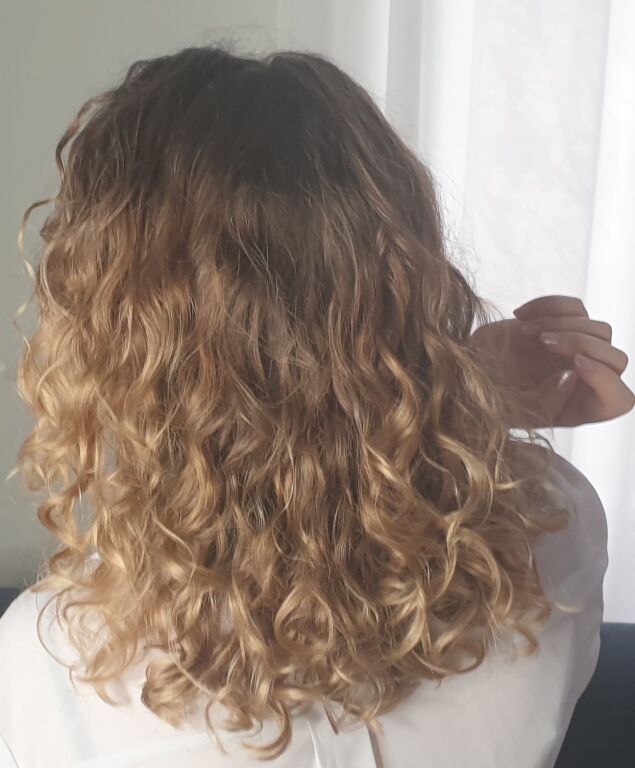 Curly Girl Method аб�о метод кудрявої дівчинки. Як доглядати за хвилятстим волоссям. Part 1